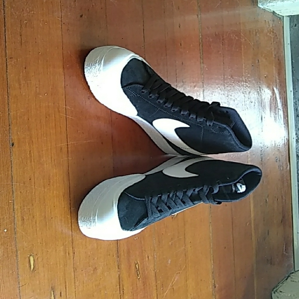 Nike shoes